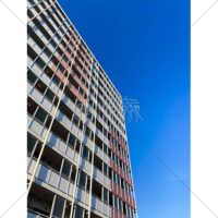 高層団地と青空の写真素材(2)