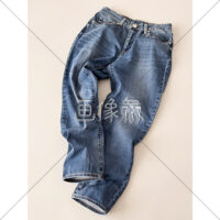 デニムパンツの写真素材